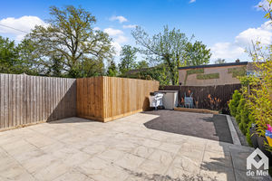 Photo 9- click for photo gallery